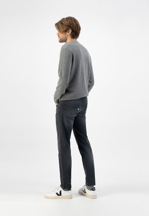 Regular Dunn - Worn Black from Mud Jeans