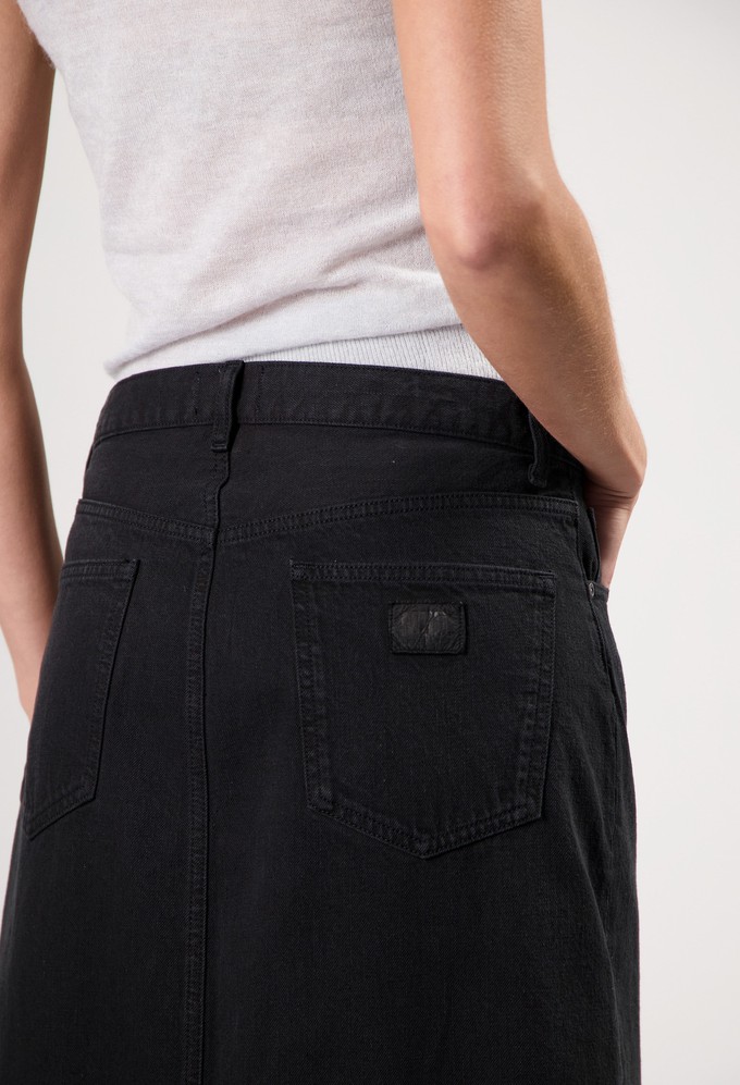 Lena Long Skirt - Nero Nero from Mud Jeans