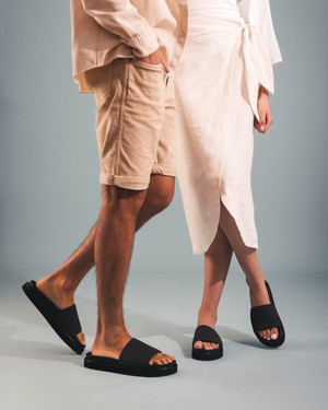 OKINA Black from NAE Vegan Shoes