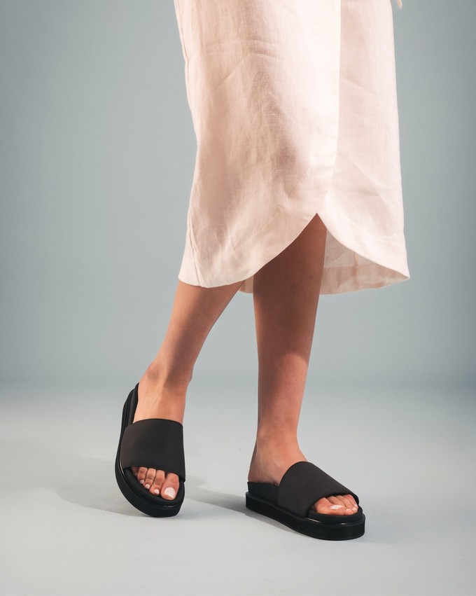 OKINA Black from NAE Vegan Shoes