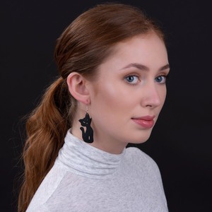 Poppy Recycled Rubber Cat Earrings from Paguro Upcycle