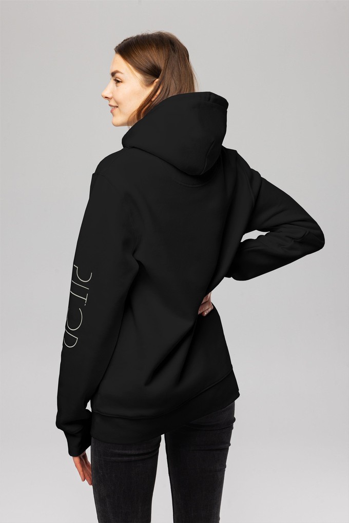 Pitod Sleeve Hoodie from Pitod