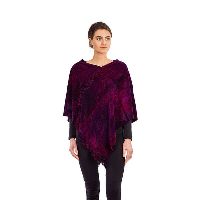 Poncho Magenta - Bio Bamboo Chenille - Stylish & Fairtrade from Quetzal Artisan