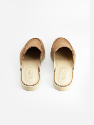 Tierri Slide - Taupe from QURC. amsterdam
