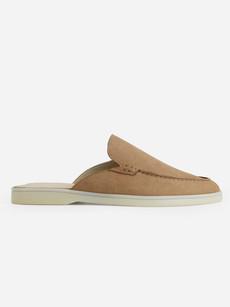 Tierri Slide - Taupe via QURC. amsterdam