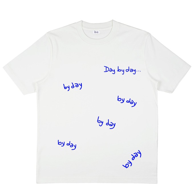 DAY BY DAY T-SHIRT from RAIZ