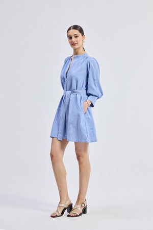Oversized Tunic Dress with Optional Belt from Reistor