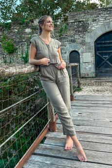 Evening Chai Jumpsuit in Dark Green via Reistor