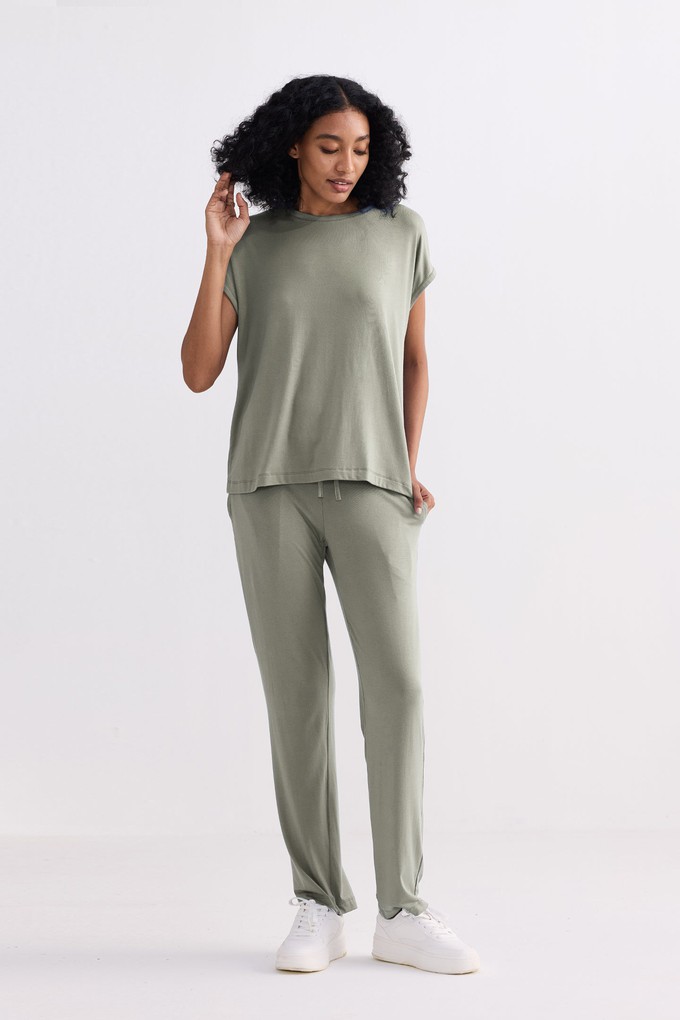 Relaxed Tee Set in Olive from Reistor
