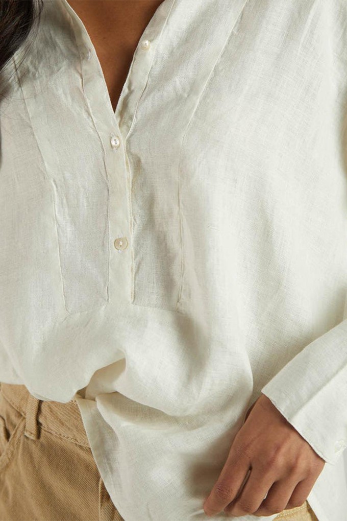 Summer Shirt in Off-white from Reistor