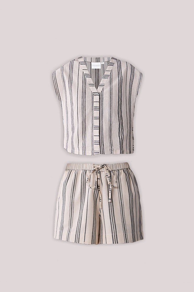 Striped Matching Set with Regular Shorts and V-neck Top from Reistor