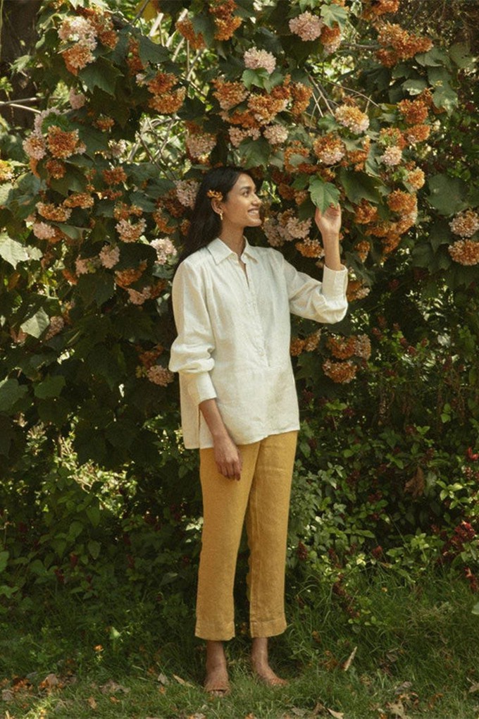 Summer Shirt in Off-white from Reistor