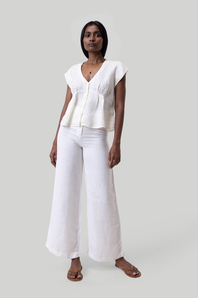 Deep V-neck Top in Off-white from Reistor