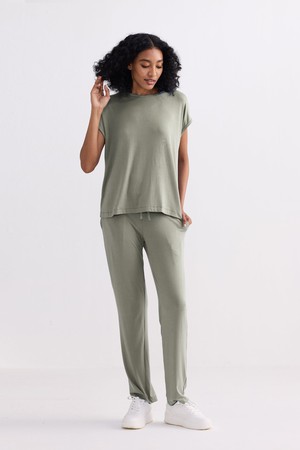 Wide Leg Pant in Olive from Reistor
