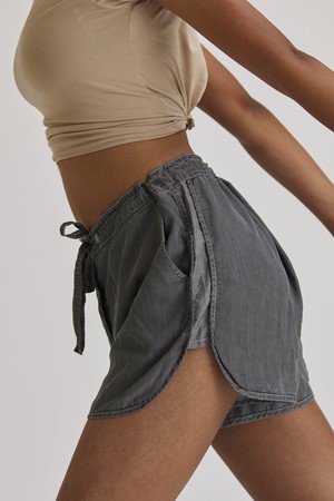 Power Play Shorts in Grey Denim from Reistor