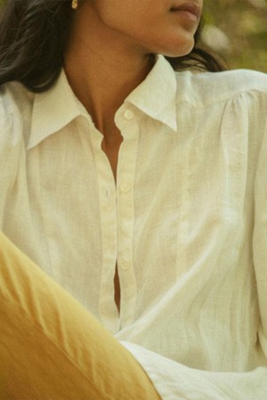 Summer Shirt in Off-white from Reistor
