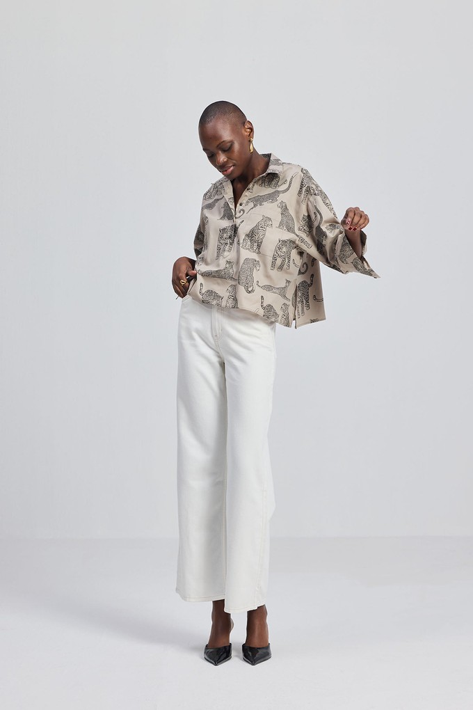 Oversized Cropped Front-buttoned Shirt In Animal Print from Reistor