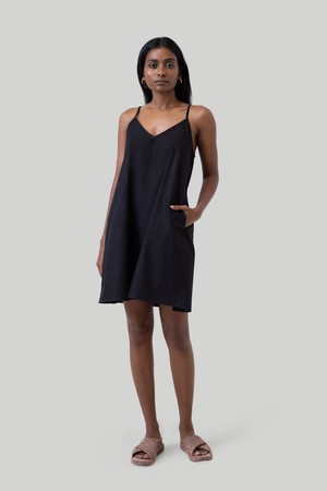 Short Tent Dress in Black from Reistor