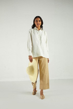 Summer Shirt in Off-white from Reistor