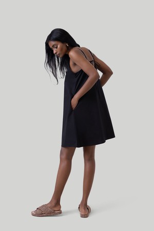 Short Tent Dress in Black from Reistor