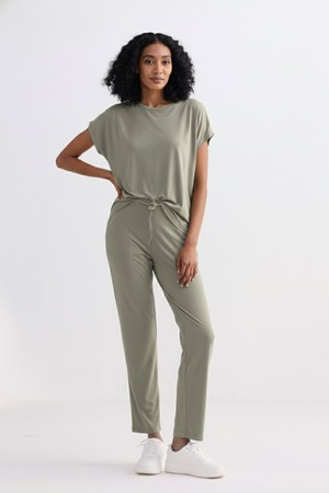 Wide Leg Pant in Olive from Reistor