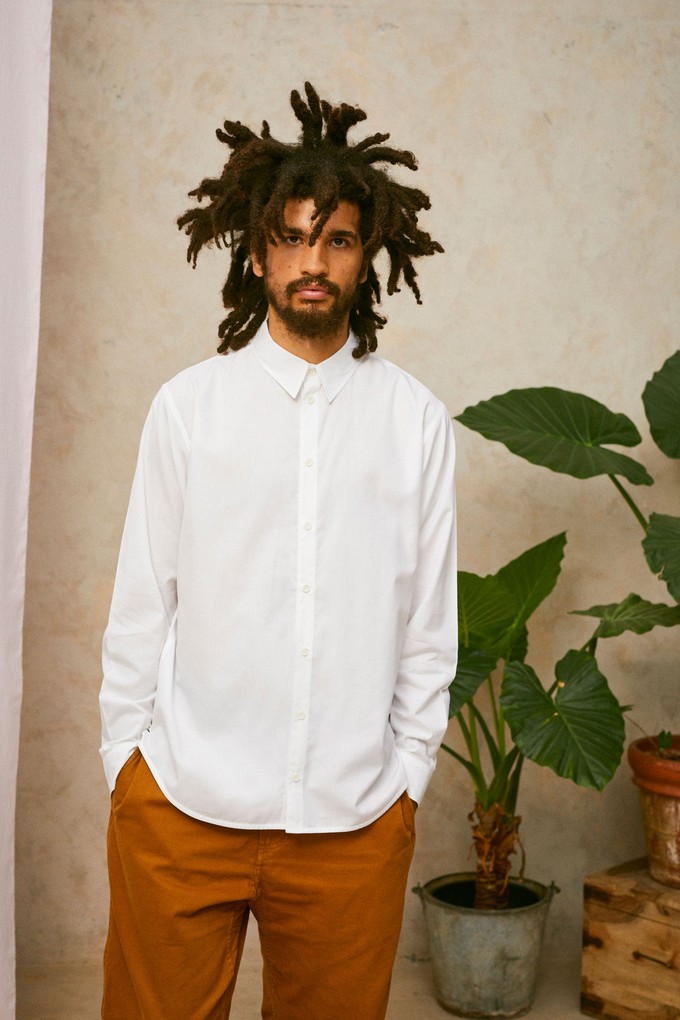 Mens Eddy Classic White Shirt, Cotton Bamboo from Saywood.