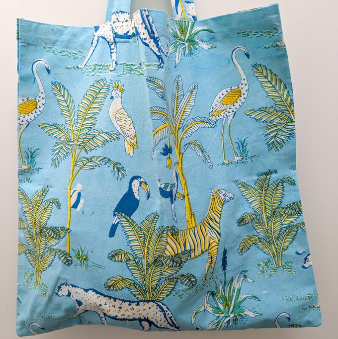 XL block and screen printed tote bags, large capacity from Shakti.ism