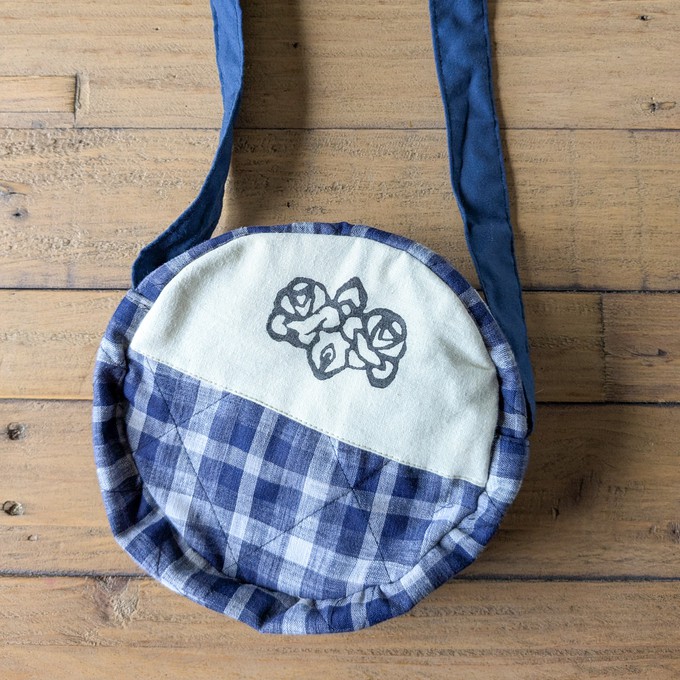 Round sari shoulder bag from Shakti.ism