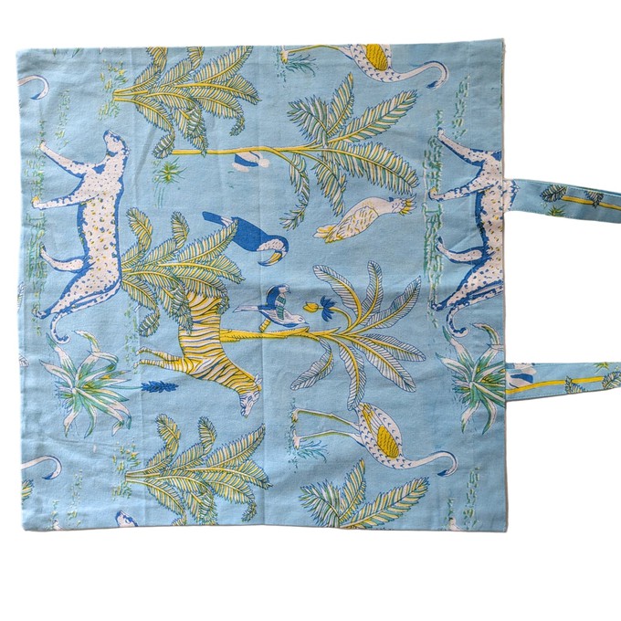 XL block and screen printed tote bags, large capacity from Shakti.ism