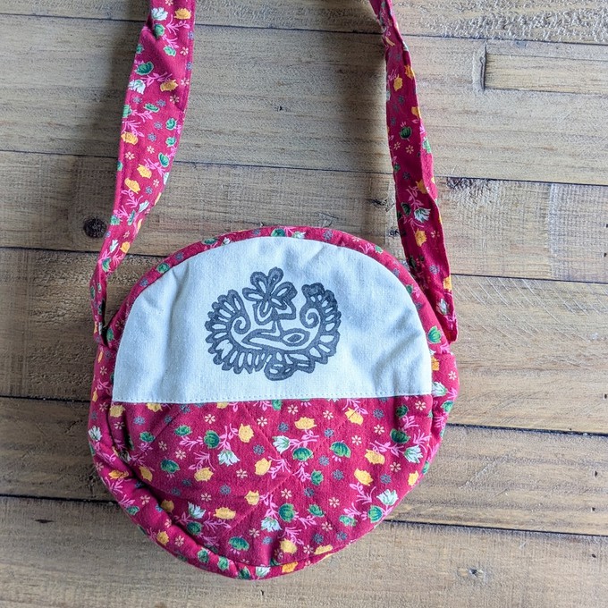 Round sari shoulder bag from Shakti.ism