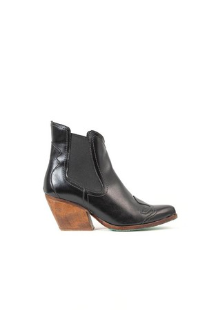 Chelsea Boots Duke Black from Shop Like You Give a Damn