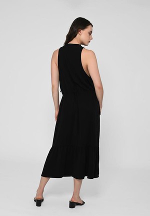 Maxi Dress Ramaria Black from Shop Like You Give a Damn
