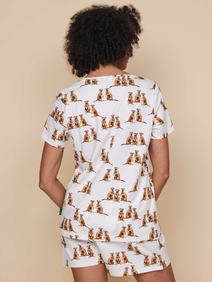 Meerkats V-Neck T-shirt and Shorts set Women from SNURK