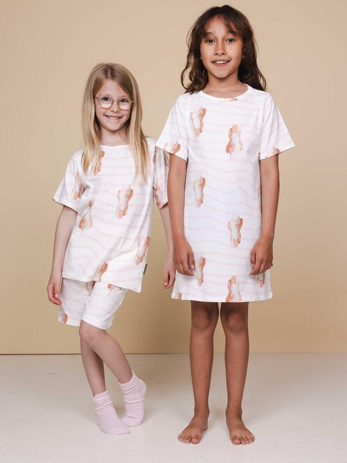 Ballerina T-shirt en Shorts set Kids from SNURK