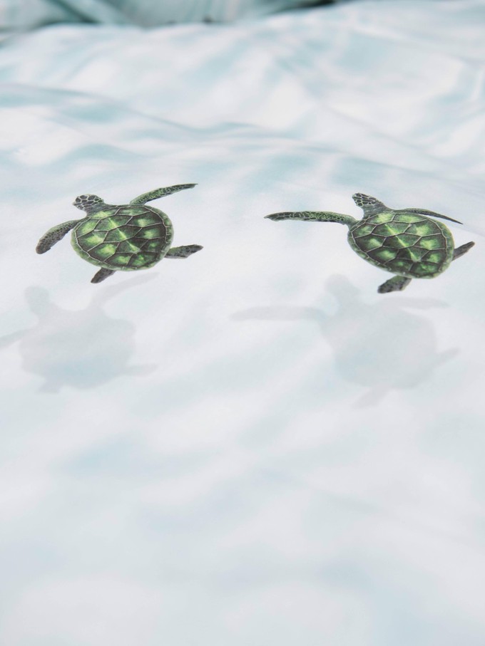 Sea Turtles pillowcase from SNURK