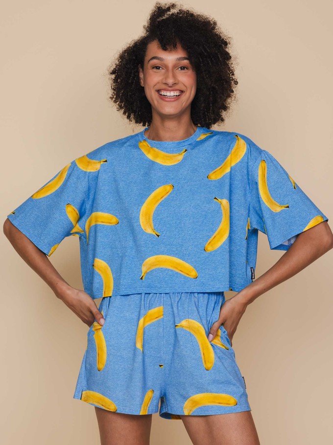 Banana Blue Cropped T-shirt and Shorts set Women from SNURK
