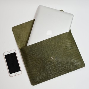 Laptop Sleeve 13 inch from Solitude the Label