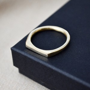 Chunky Novi Ring - Gold 14k from Solitude the Label