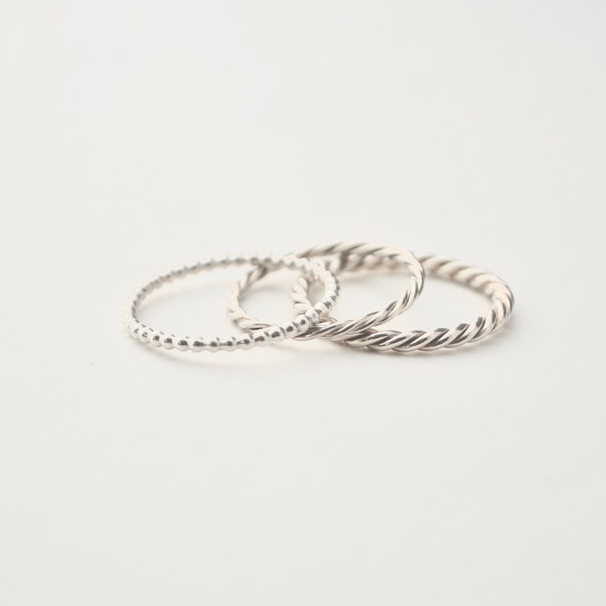 Dotted Ring - Silver from Solitude the Label
