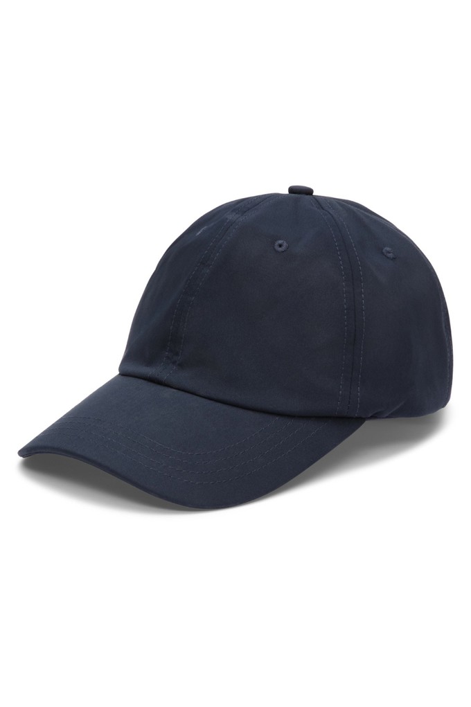 Base Water Resistant Cap from Superstainable