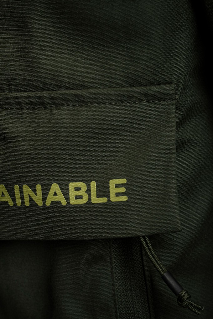 Ravn Anorak Lark Green from Superstainable