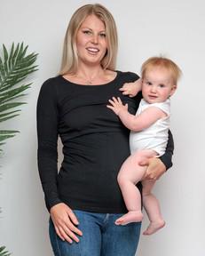 Organic Long Sleeves Breastfeeding Top in Black via The Bshirt