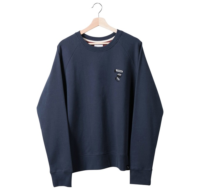 Sweatshirt - biologisch katoen - L'HOMME EST BON - Navy blauw from The Driftwood Tales Sweatshirt - biologisch katoen - L'HOMME EST BON - Navy blauw from The Driftwood Tales