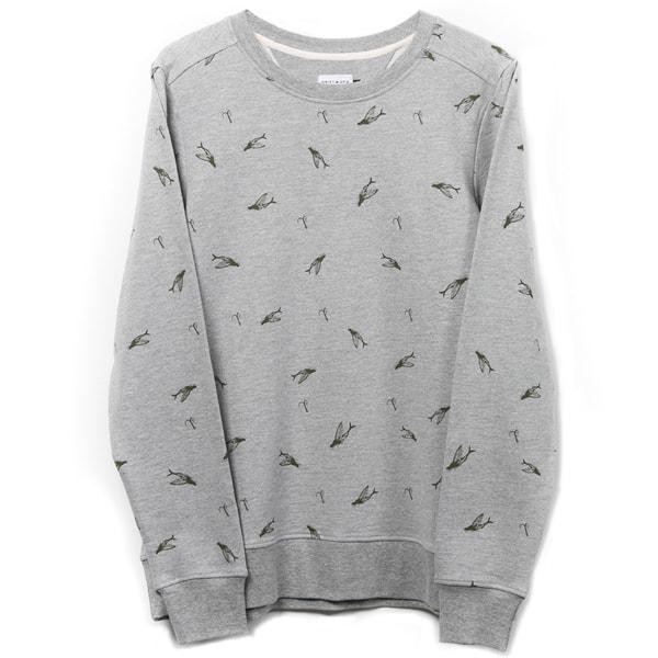 Sweatshirt - biologisch katoen - vliegende vrouw vissen en haakjes - Grijs melange from The Driftwood Tales Sweatshirt - biologisch katoen - vliegende vrouw vissen en haakjes - Grijs melange from The Driftwood Tales