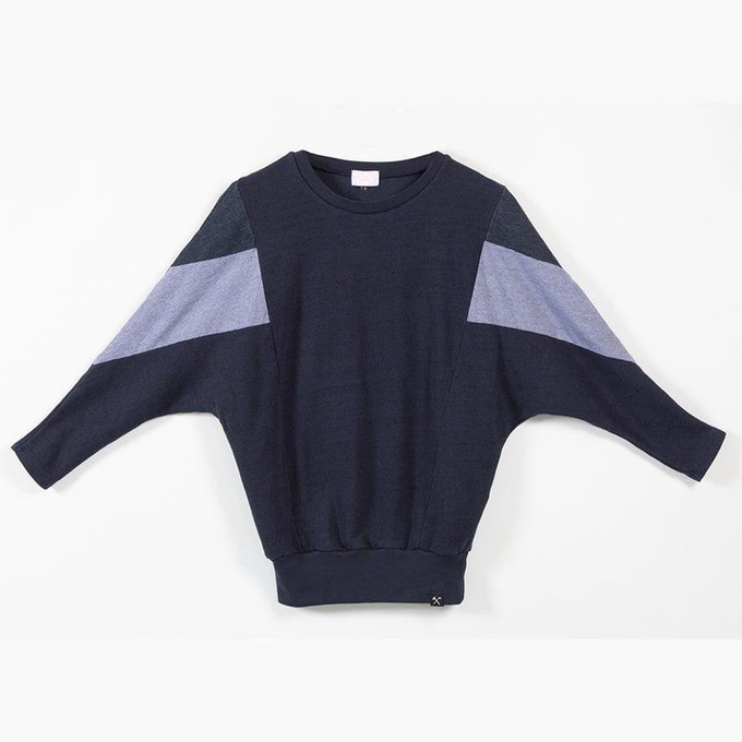 Sweatshirt - AMY - gemaakt van 4 verschillende gerecyclede stoffen: blauw, blauw, denim from The Driftwood Tales