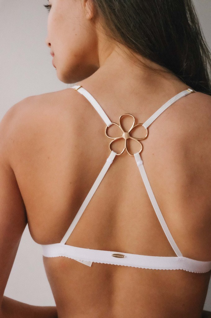 June Daisy Back Triangle from Troo