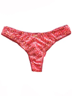 Thandi Thong from Troo