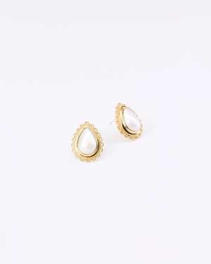 fay earrings from TRUVAI jewellery