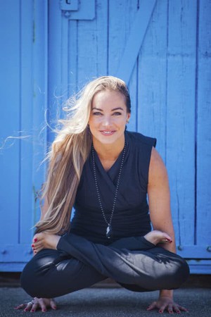 Good Karma Yoga Wrap Top – Urban Black from Urban Goddess