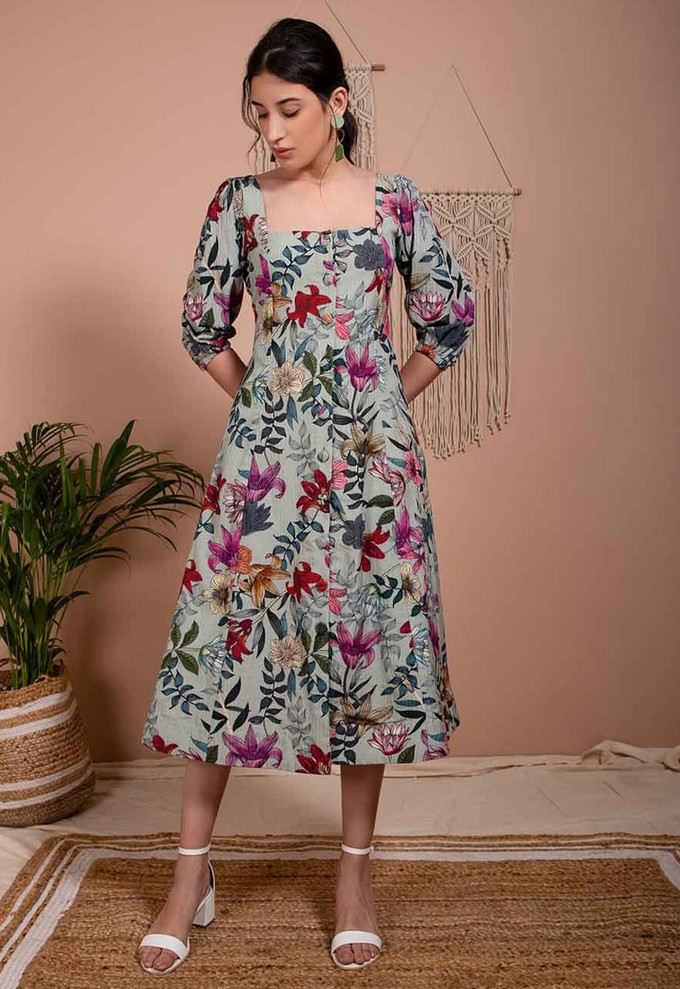 Floral button sales down midi dress